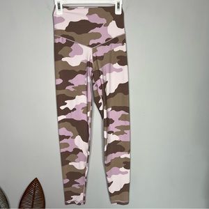 Aerie OFFLINE Real Me High-Waist Legging H8